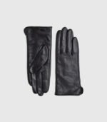 Leather gloves